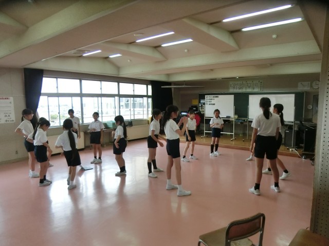 ダンスクラブ
