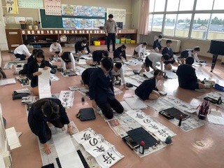 ２枚目　６の１書き初め練習