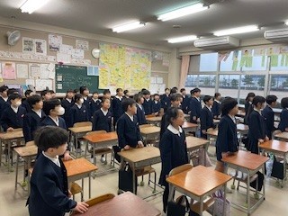 ２年生３学期始業式校歌