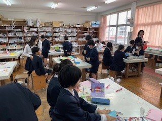 ４の１図工