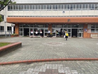 あいさつ玉入れ①