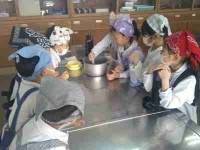 １年さつまいもケーキづくり