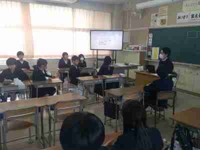 ４年生「１／２成人式の準備」