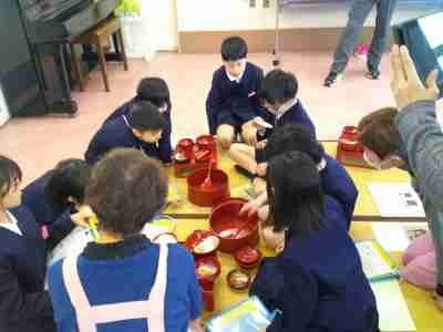 昔の食卓（御膳）