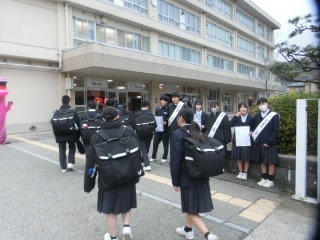 https://kanazawa.schoolweb.ne.jp/1720020/blog_img/232265365?tm=20250313090255